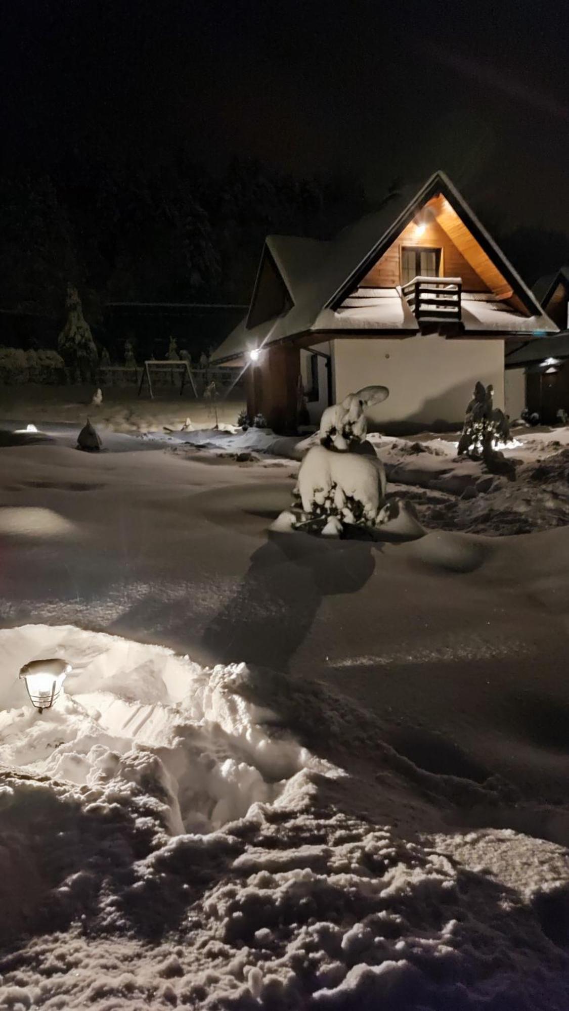 Brama Gor Villa Gorki Male  ภายนอก รูปภาพ